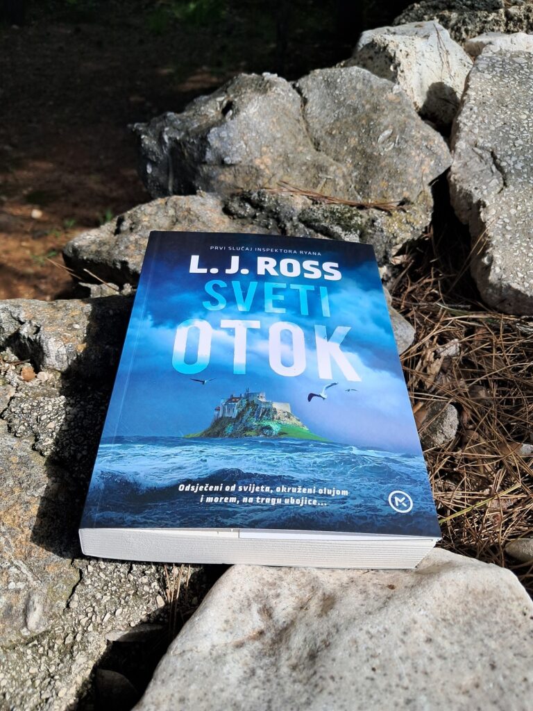 L.J.Ross Sveti otok